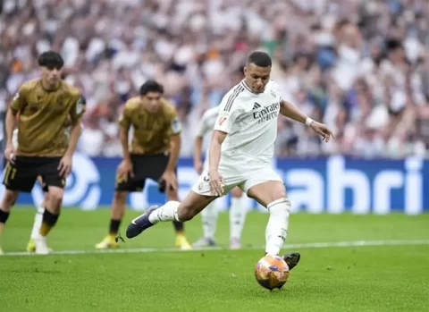 Mbappé muy cerca de la Bota de Oro